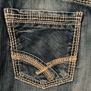 Buckle Tyler Straight Blue Jeans Size 32x32